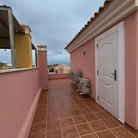 Casa Trastevere Apartment *
